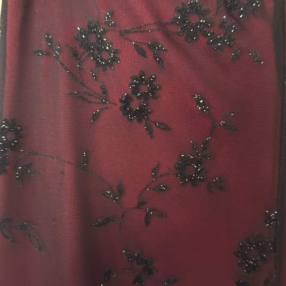 Women’s black sparkly stretchy pants with red back lining - Picture 2 of 4